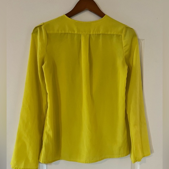 The Limited Bright Yellow Polyester Blouse Women’s Size XS - Picture 9 of 12